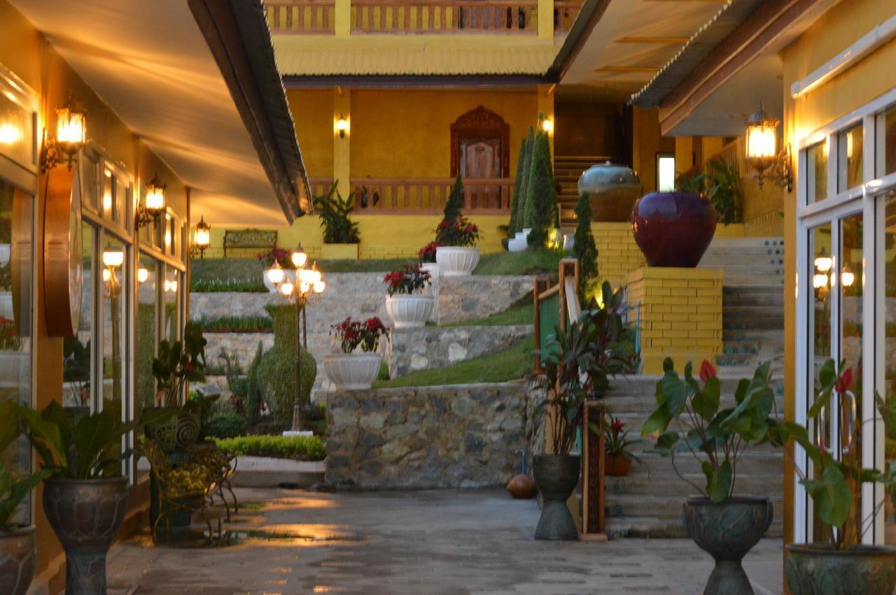 The M Bokeo Hotel Huay Xai Extérieur photo